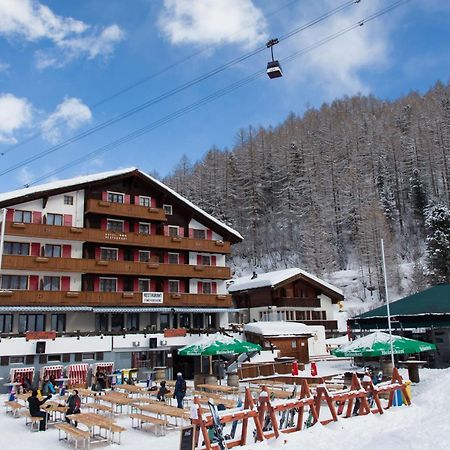 Hotel The Larix Ski-In Ski-Out Saas Fee 외부 사진