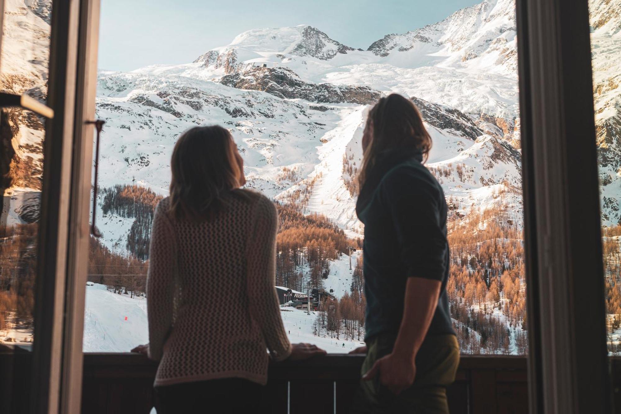 Hotel The Larix Ski-In Ski-Out Saas Fee 외부 사진