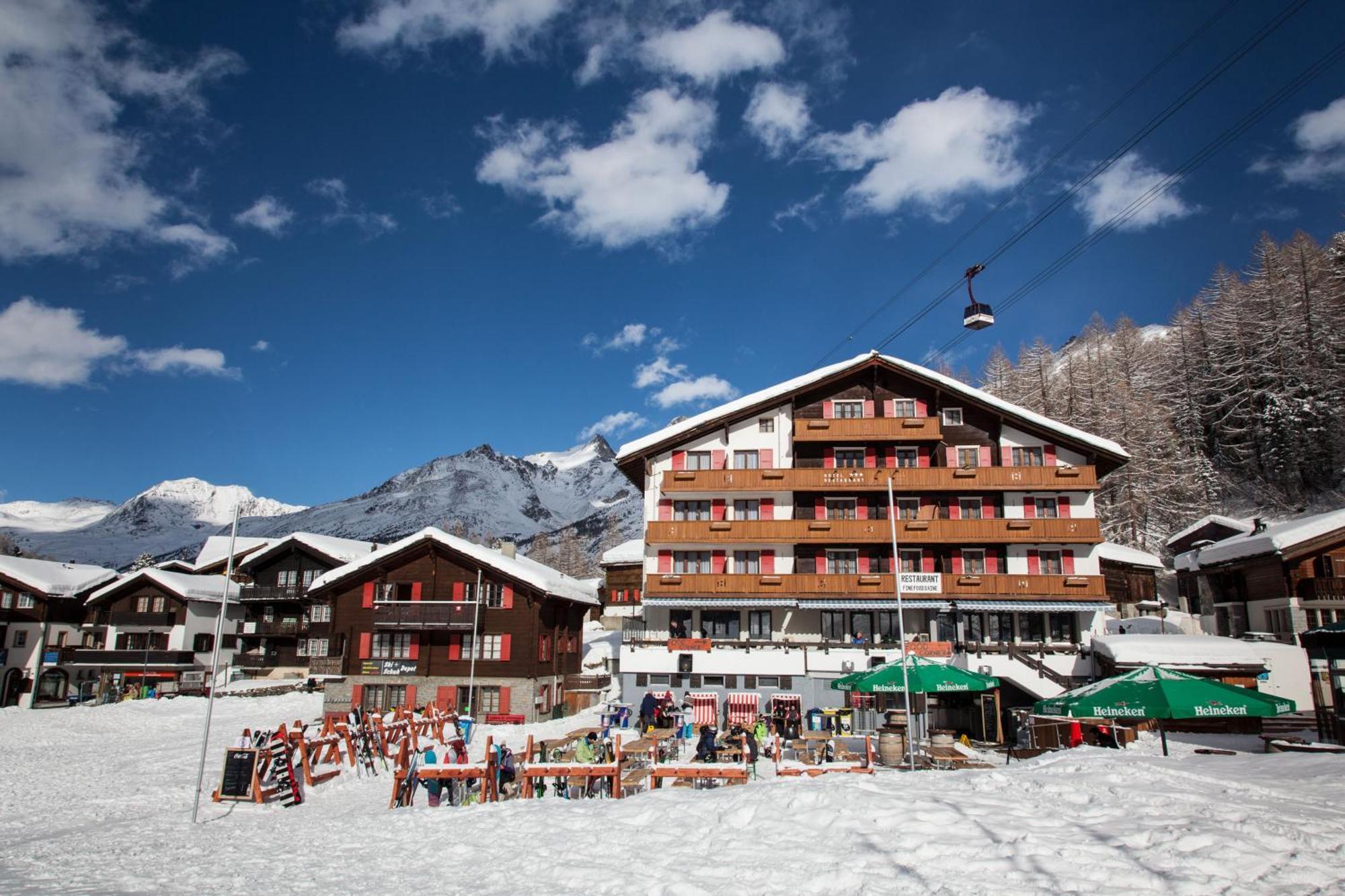 Hotel The Larix Ski-In Ski-Out Saas Fee 외부 사진