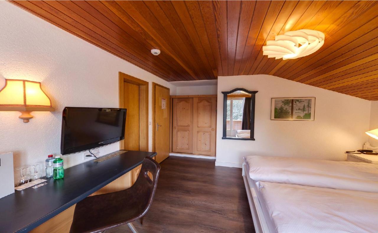 Hotel The Larix Ski-In Ski-Out Saas Fee 외부 사진